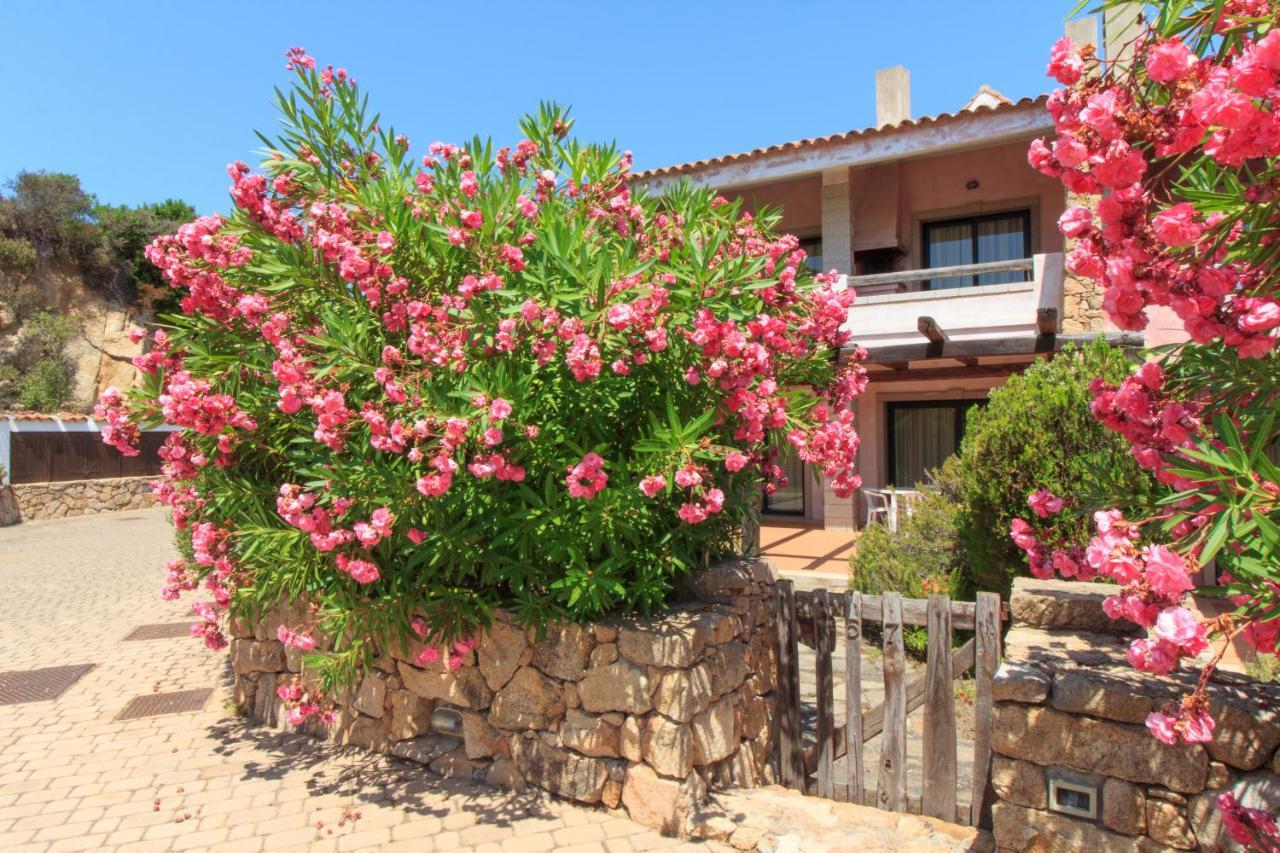 Baia Del Faro Aparthotel Palau Exterior foto